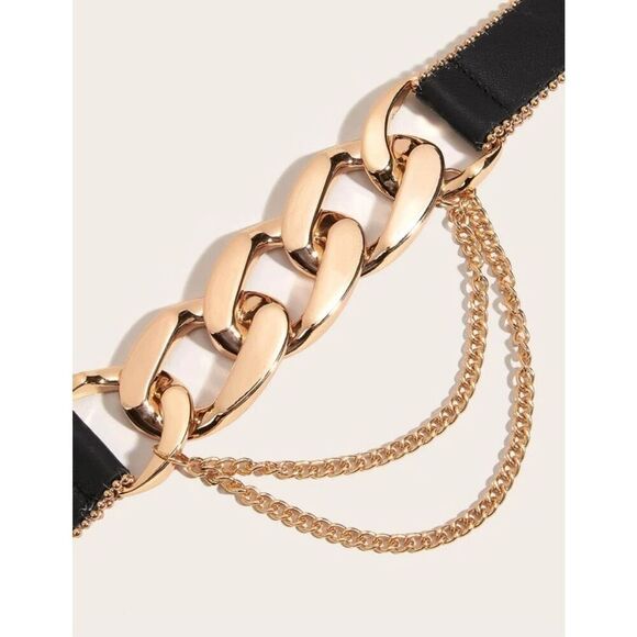 Chainlink Detail Belt - Picture 2 of 4